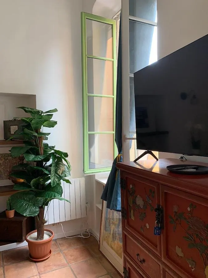 Apartment 33 On The Old Historic Senate Square Nice France