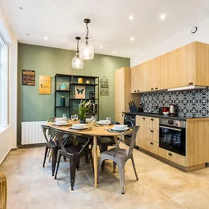 https://cmg-oberkampf-charonne-g.fr-paris.fr
